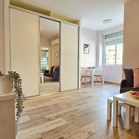 Acogedor Estudio En El Centro De *