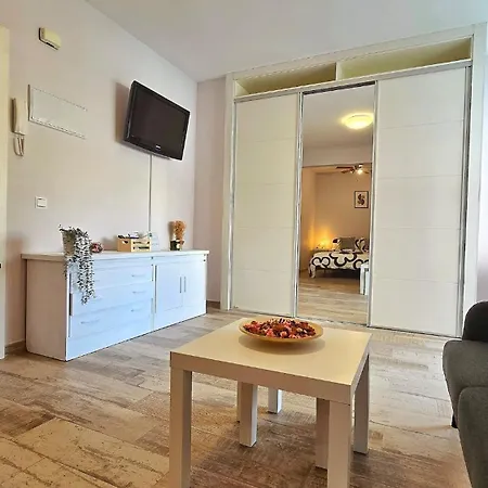 Apartman Acogedor Estudio En El Centro De Torremolinos