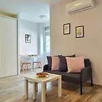 Apartman Acogedor Estudio En El Centro De *
